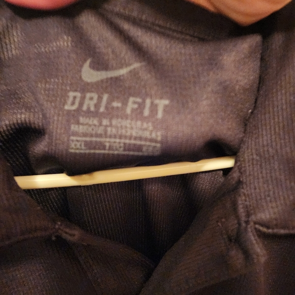 Nike Dri Fit Golf Polo - Picture 3 of 3